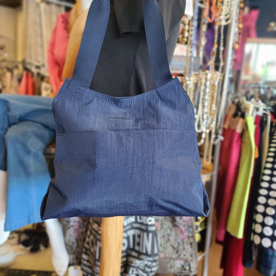 BAGGALLINI Blue Canvas Shoulder Bag - PopRock Vintage. The cool quotes t-shirt store.