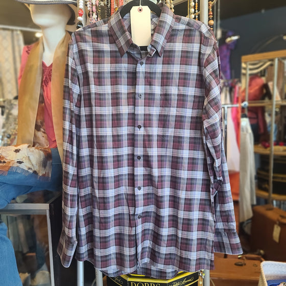 NORDSTROM Red/Grey Plaid Long Sleeve Button Down Men's L - PopRock Vintage. The cool quotes t-shirt store.