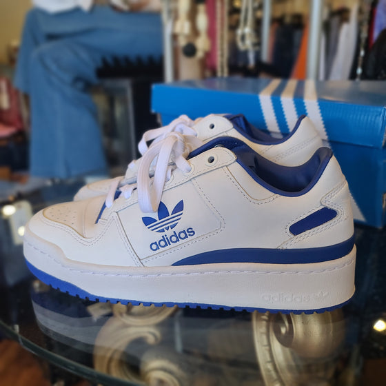ADIDAS BRAND NEW Forum Bold W White/Blue Sneakers 7 - PopRock Vintage. The cool quotes t-shirt store.