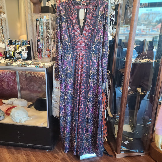 FREE PEOPLE Purple Pattern Long Sleeve Maxi Dress M - PopRock Vintage. The cool quotes t-shirt store.