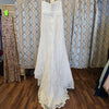 VERA WANG BRIDAL Wedding Dress - PopRock Vintage. The cool quotes t-shirt store.