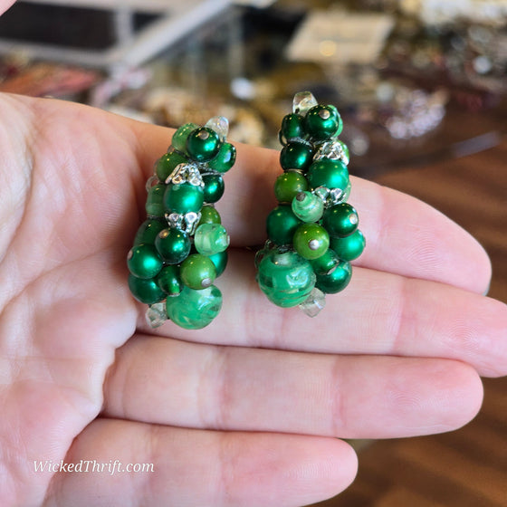 VINTAGE Green Grape Vine Clip On Earrings - PopRock Vintage. The cool quotes t-shirt store.