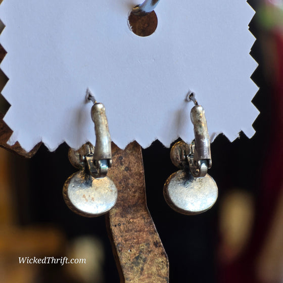 SILVER TONE Dual Green Drop Earrings - PopRock Vintage. The cool quotes t-shirt store.