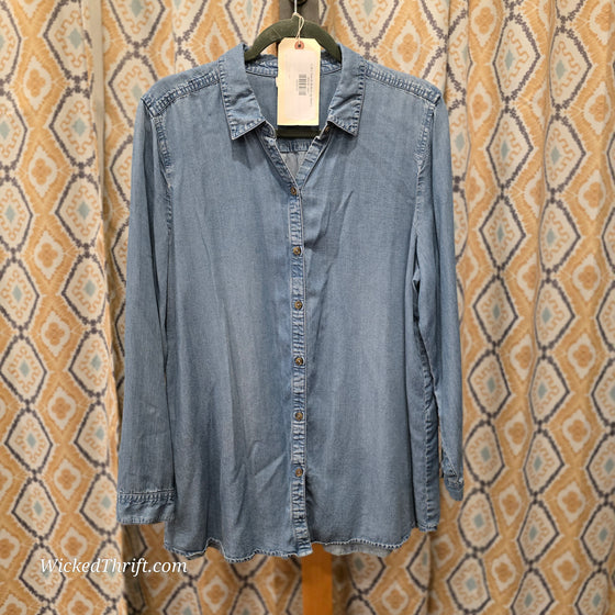 J JILL Denim Button Up Shirt L - PopRock Vintage. The cool quotes t-shirt store.